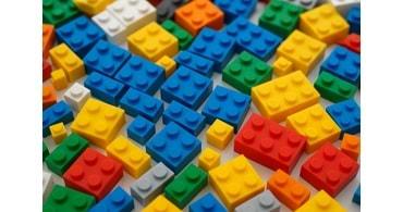 Çocukların Yaratıcılığını Geliştiren Lego Setleri: Hayal Gücünü Keşfedin